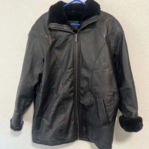 Wilsons Womens Belted Black Leather Jacket Faux Fur Lining & Zipper L - Picture 1 of 15