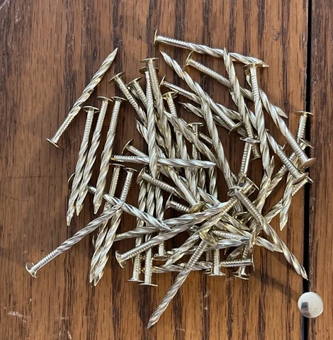 Carpet Trim Nails Screw Drive Aluminum Transition Bar Large Head 1-1/2” Brass Cover