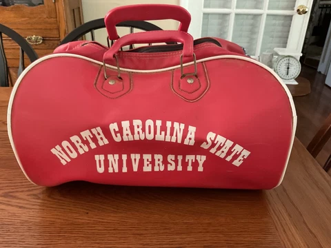 VTG 1960/1970s NC State University Vinyl Gym Bag Cover