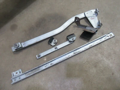1970 Pontiac Catalina 4 door sedan inner window regualtor track guide parts DF - Image 1 of 2