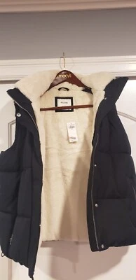 Holister Fur Vest - Image 1 of 4