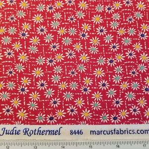 AUNT GRACE'S FLOWER POTS Judie Rothermel FQ 8446 RED Multi Floral MARCUS 