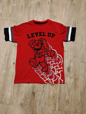 Boys Super Mario Bros T-shirt In Excellent Condition Size 8 Medium No Flaws. - Image 1 of 4