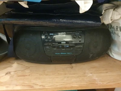 JVC RC-QW33 Portable CD Tape Radio Player Boombox FM AM Multi Base Horn - Bild 1 von 3