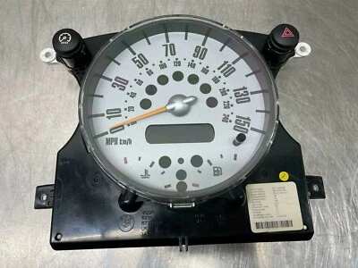 2003 迷你 COOPER 原始设备制造商 SPEEDOMETER 仪器仪表盘 70K 6211698885 02-08 — 第 1/4 张图片