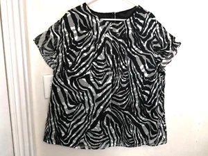 Jones New York Womens Blouse 24W Plus Silk Blend Black White Zebra Short Sleeve - Picture 1 of 5