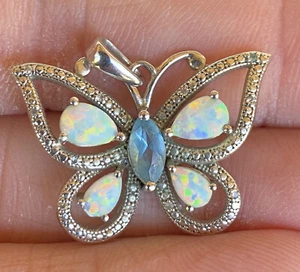 Butterfly pendant with opal stone sterling silver - Picture 1 of 1
