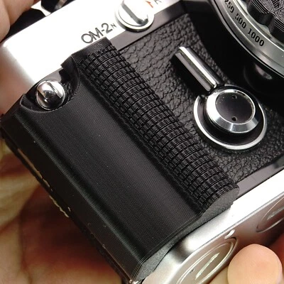 Impugnatura Action Hand Grip per Olympus OM-1 OM-1n OM-2 OM-2n di Ausgeknipst