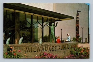 Postal fuente conmemorativa de los Fladoes del Museo Público de Milwaukee - Imagen 1 de 2