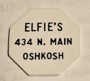 Elfie's Oshkosh,  WI Plastic Good For Token #2089 - Picture 1 of 2