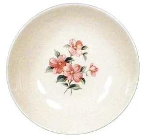Universal Ballerina Pink Dogwood Bowl Vegetable Serving Vintage Dinnerware Retro - Picture 1 of 5
