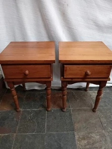 A Pair Of Pine Side/Bedside/Hall Tables - Picture 1 of 9