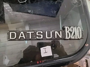 DE COLECCIÓN DATSUN B210 EMBLEMA PLÁSTICO OEM... - Imagen 1 de 5