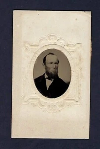 Antique c1870's TinType Photo, Portrait of a Man, Hennigars Photographer - Picture 1 of 2