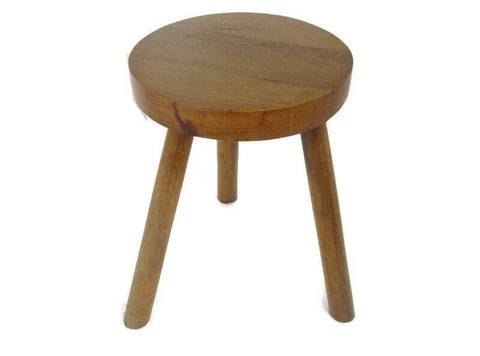Vintage Hand Carved wood Tripod Milking Stool Pedestal Table Pedestal Barn Style Cover