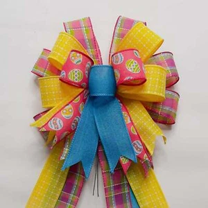 Arco de Pascua, amarillo brillante, cuadros rosados, estampado de huevo de Pascua, talla pequeña - Imagen 1 de 2