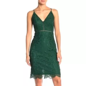 ASTR The Label Dress Women XS Green Lace V Neck Knee Length Sheath Cocktail NWT - Picture 1 of 14