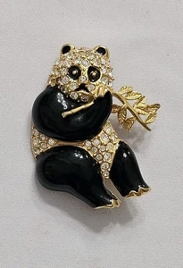 Broche panda blanco y negro vintage Krementz.  RU - Imagen 1 de 7