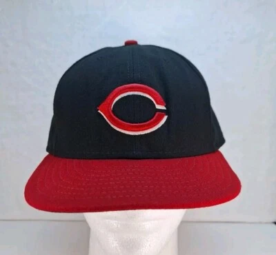 Винтажная бейсболка Cincinnati Reds размер 7 7/8 New Era 59Fifty на поле - Изображение 1 из 4
