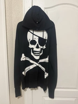Vetements Ss19 Spiked Skull Pirate Hoodie Size/Small Fits a Large - Image 1 of 4