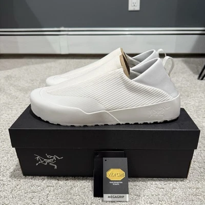 Size 10.5 — Arcteryx Kragg Shoe Men’s — Arctic Silk - Image 1 of 4