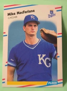 1988 Fleer Update - Mike Macfarlane #U-31 (RC) - Kansas City Royals  - Picture 1 of 2