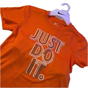 NIKE POP Out Graphics Shorts Set Dri-Fit Orange And Grey Boy’s Size 7 - Picture 1 of 6