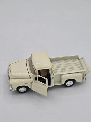KINSMART 1955 CHEVY STEPSIDE PICK-UP 1:32 WHITE DIECAST TRUCK OPENING DOORS  - Image 1 of 4