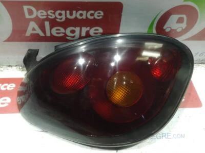 Enjoliveur Inf Feu Arriere Gauche pour FIAT BRAVA (182) JTD 105 / 100 EL 320330 - Photo 1/4