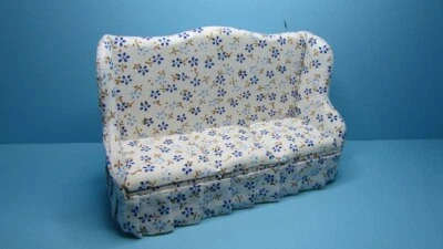 Sofá/sofá miniatura para casa de muñecas azul y marrón floral ~ CLA10962 Foto 1 de 4