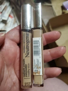 2x Imperfect Neutrogena Healthy Skin Radiant Cream Concealer Bisque 2 Light/Med - Picture 1 of 2