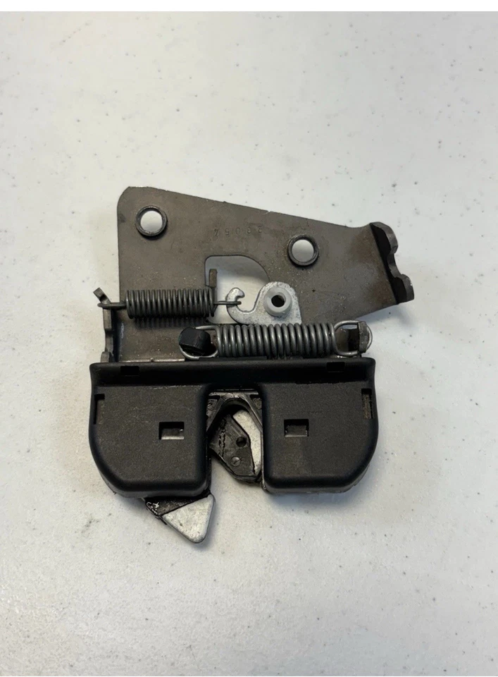 BMW 328i 325i 335i 2011-2016 asiento trasero izquierdo banco bloqueo pestillo OEM 5220 7112853 Foto 1 de 4