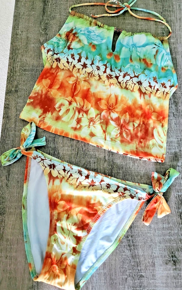 L.E.I. Roupa de banho feminina 2 peças Tankini Halter Top triangular havaiana tropical - Imagem 1 de 4