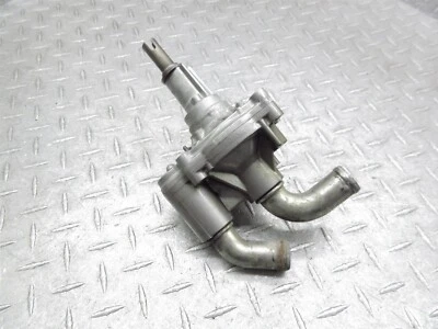 2016 14-16 本田 CBR650F 发动机水泵盖叶轮外壳 — 第 1/4 张图片