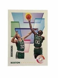 Excellent: Vintage 1991-92 SkyBox Boston Celtics Teamwork Trading Card - Picture 1 of 2