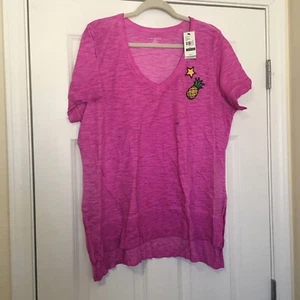 Lane Bryant Plus Size 18/20 Embroidered Fuschia Pink Pineapple Ribbed Blouse NEW - Picture 1 of 5