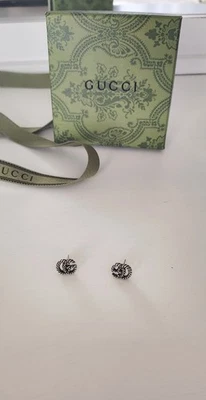 Pendientes GUCCI Doble G Marmont en plata envejecida usados Foto 1 de 4