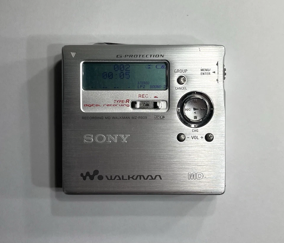 Sony MZ-R909 Silver Recording MiniDisc MD Walkman | Tested Working - Bild 1 von 4