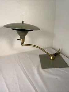 ART DECO FLYING SAUCER DESK OR TABLE LAMP 1950s/1960s WORKS COMPLETE GREEN - Picture 1 of 13