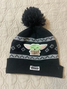 Star Wars Baby Yoda Beanie Hat Youth One Size Fits Most Pom-Pom Cuff Embroidered - Picture 1 of 8