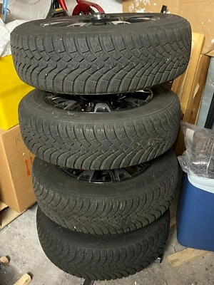 Winterreifen (M+S) z.B. für Fiat 500 / komplett / 175/65 R14 mit Felgen - Bild 1 von 4