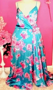 WOMEN PLUS SIZE SILKY FLORAL V NECK MIDI DRESS ( SIZE UK24 ) - Picture 1 of 2