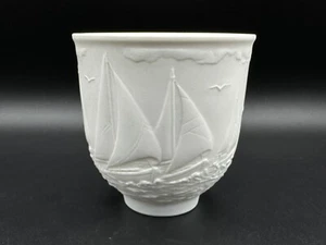 Vintage Lladro Collectors Society Cup weiß 1997 Segeln auf See 17657 - Bild 1 von 5