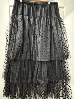 Falda Cheyenne L XL punto tul nueva sin etiquetas negra $214 Ret. RARO Foto 1 de 4