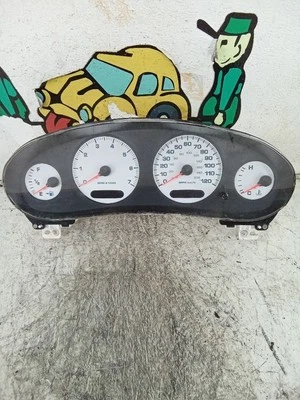 Cuadro de instrumentos velocímetro Dodge Intrepid 1999  Foto 1 de 4