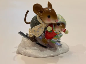 Wee Forest Folk MS-28 Bunny Slope Buddies, Retired - Bild 1 von 5