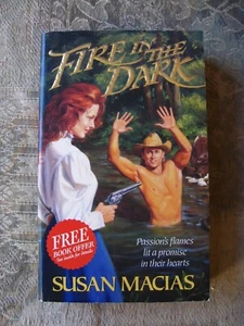 Susan Macias - Fire in the Dark - 1995 - paperback - Imagen 1 de 4