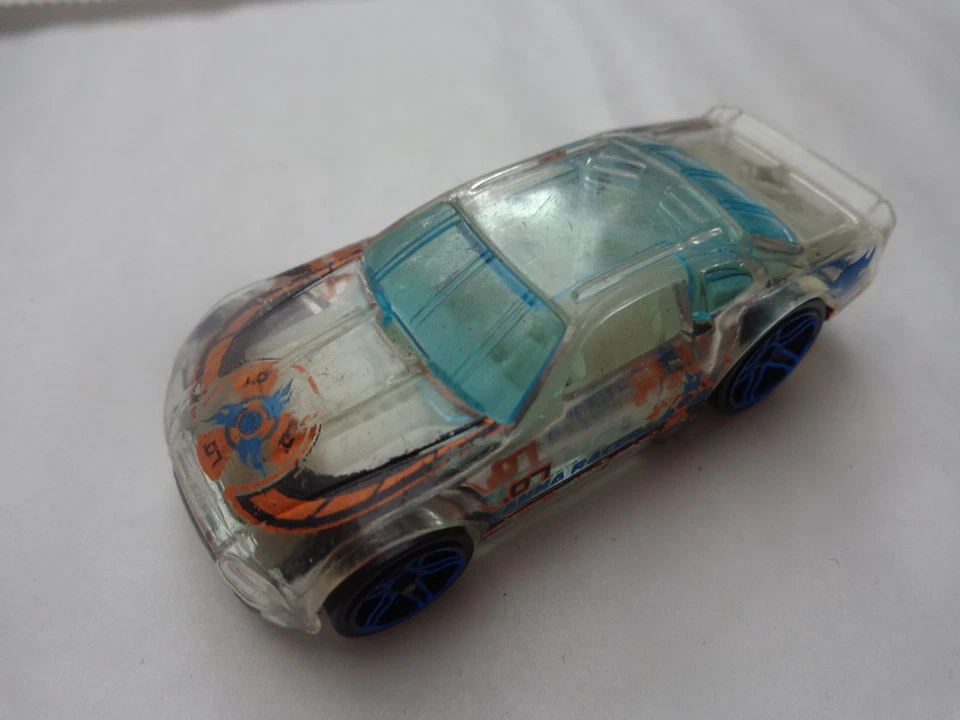1/64 HOT WHEELS - CLASSIC STOCKAR AUTO DIECAST TRASPARENTE 2007 - Immagine 1 di 1