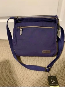 Travelon Anti-Theft Courier North/South Crossbody bag - Picture 1 of 3
