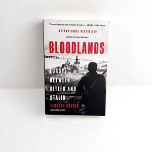 Bloodlands : Europe Between Hitler and Stalin - Timothy Snyder - Paperback - Picture 1 of 6